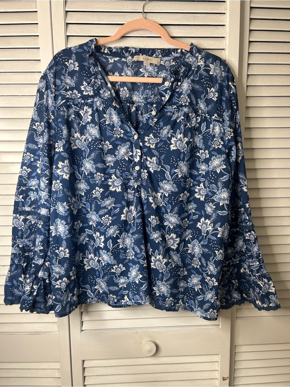 Loft Blue Floral Peasant Blouse Size XL - Picture 1 of 2